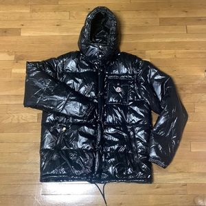 Moncler Men’s coat size 2XL black